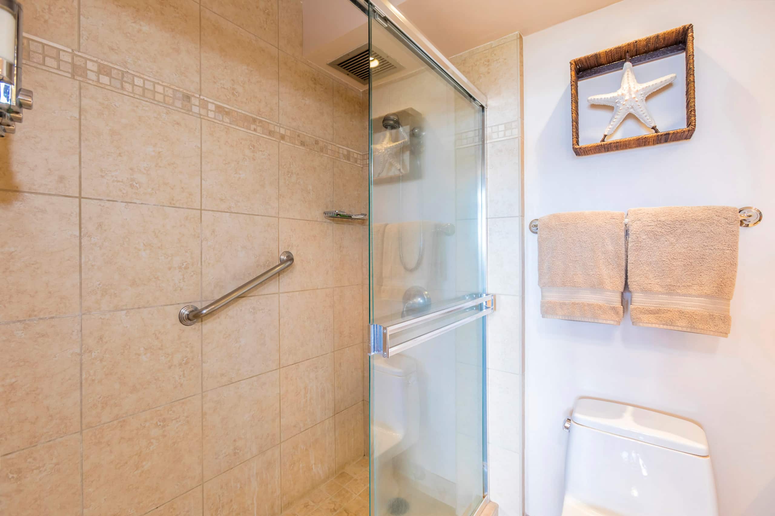 Condo in Kihei · ★4.91 · 2 bedrooms · 3 beds · 2 baths - Image 12