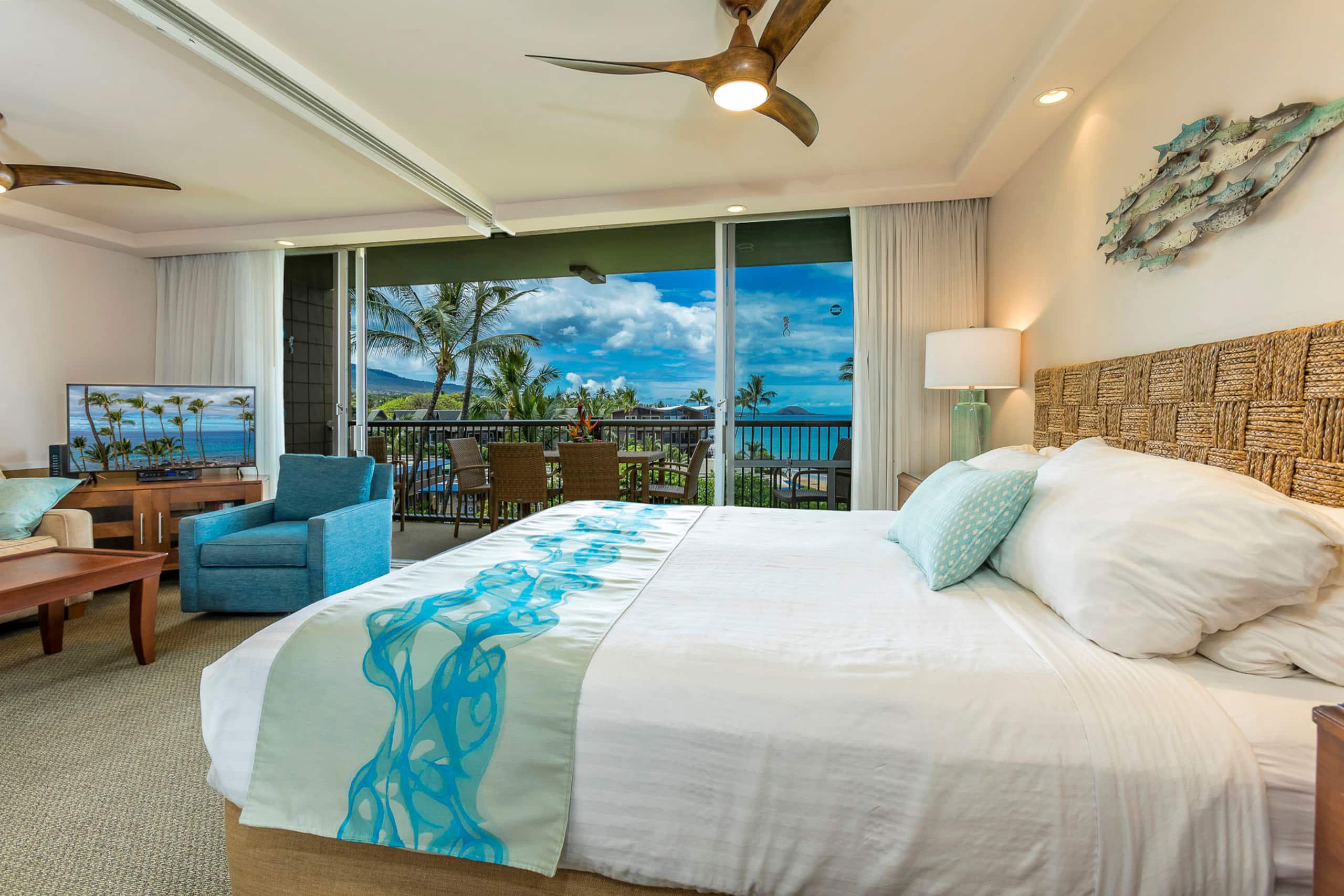 Condo in Kihei · ★4.91 · 2 bedrooms · 3 beds · 2 baths - Image 8