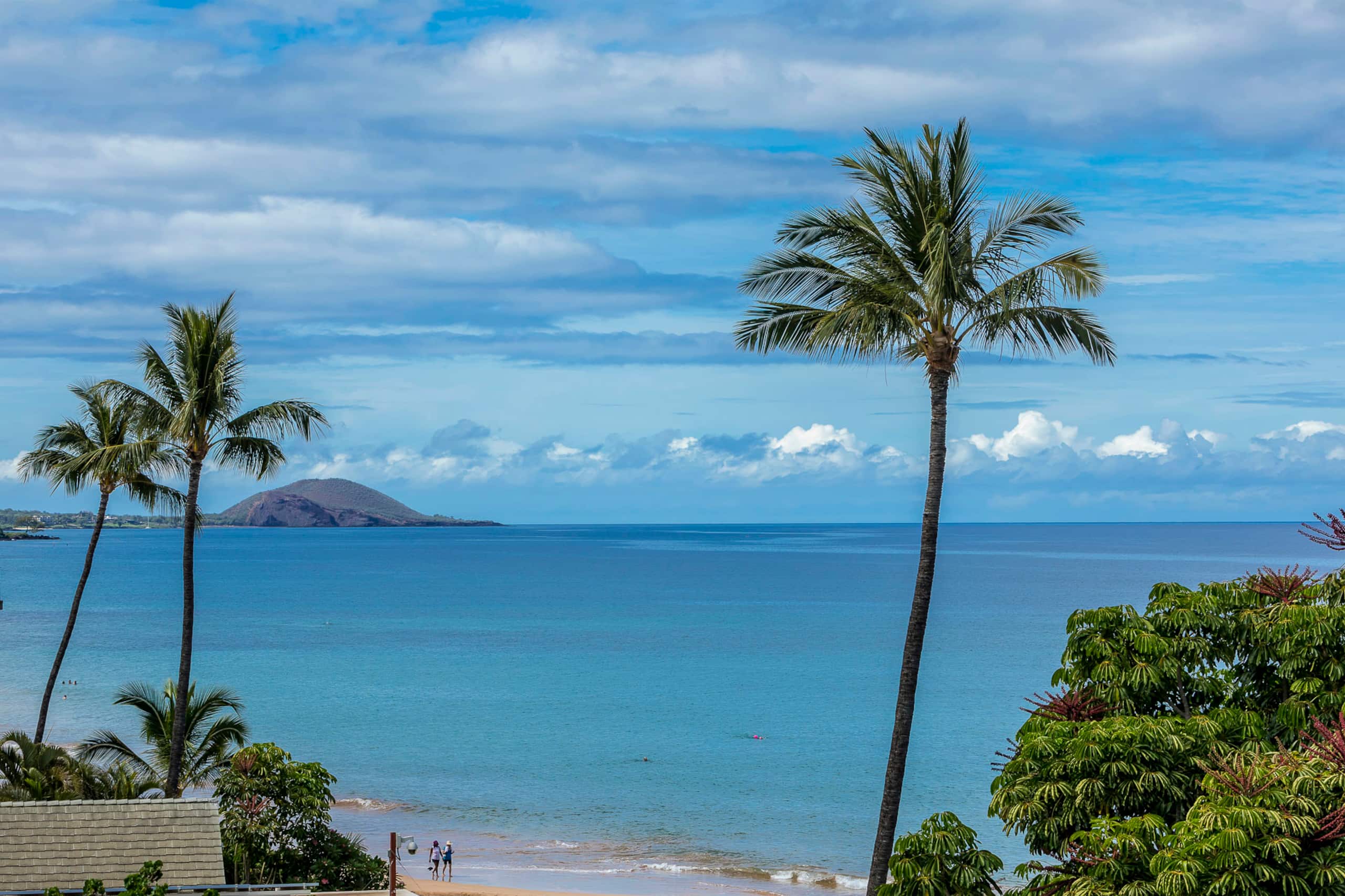 Condo in Kihei · ★4.91 · 2 bedrooms · 3 beds · 2 baths - Image 1