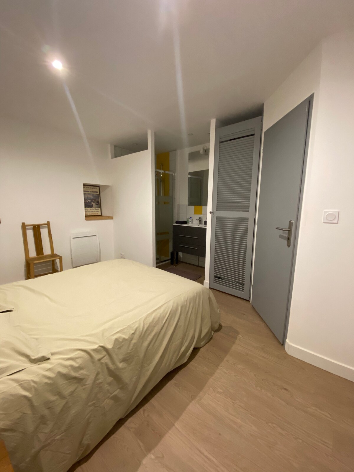 chumba kikuu cha kulala (1)