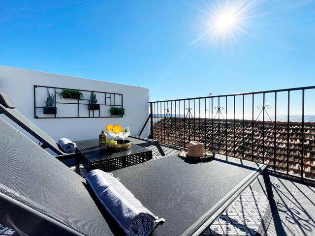 Málaga De Vacaciones managed Airbnb listing 1