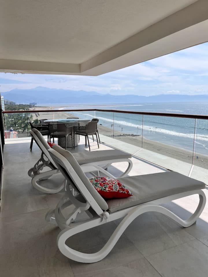 Newly Remodeled Nuevo Vallarta Ocean Front Condo Condominiums for