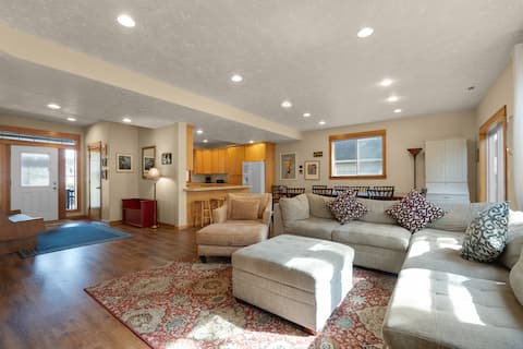 Whispering Dunes - 5 bedroom beach home