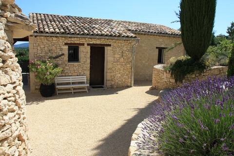 LUBERON 2 room independent independent site exceptional site