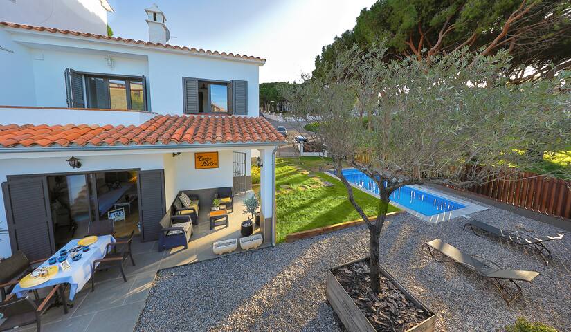 House Apartment L’Escala. Onyarapartment’s gallery image 4