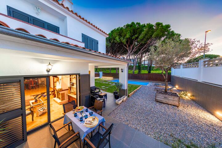 House Apartment L’Escala. Onyarapartment’s gallery image 2