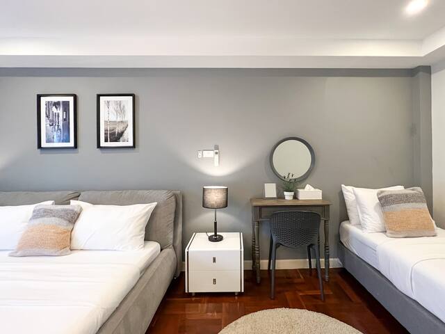 Neveu:The 3-Studio bedrooms Apt@MRT Sutthisan gallery image 4