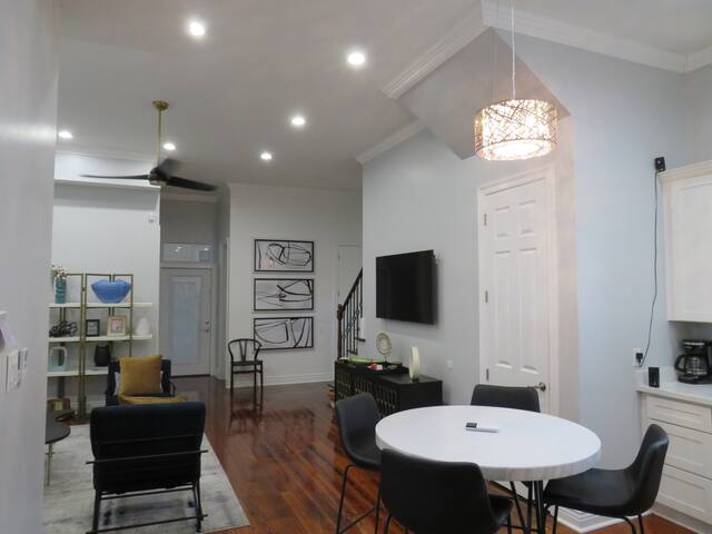 Superdome Lux Home gallery image 2