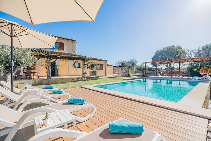 Modern and nice villa between Pollença and Alcudia