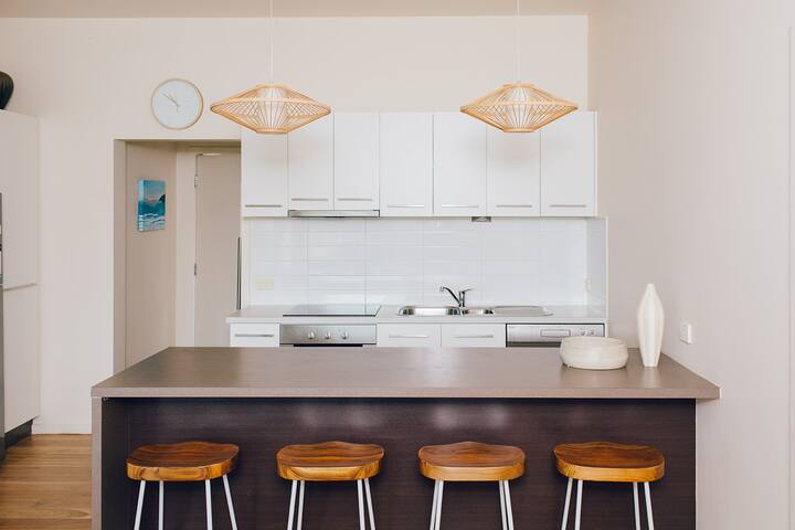 Anglesea Beach – Great Ocean Road Townhouse gallery image 5