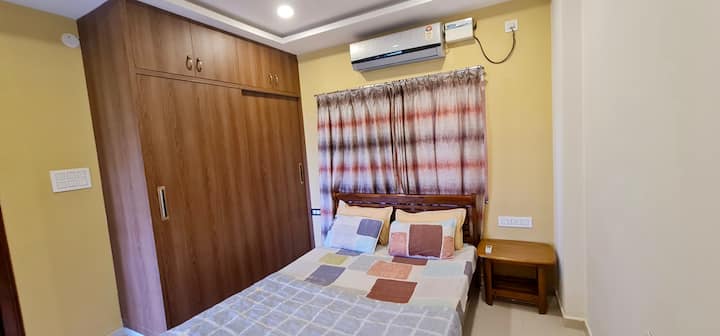 غرفة النوم 2