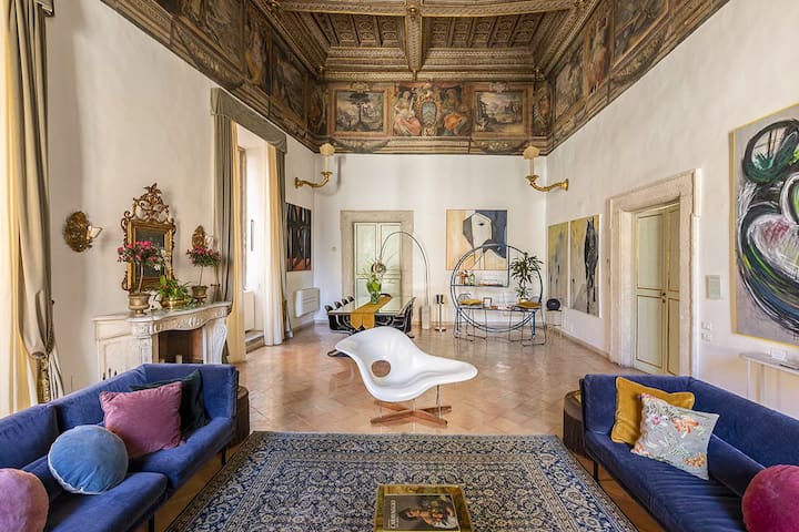 Costaguti Experience