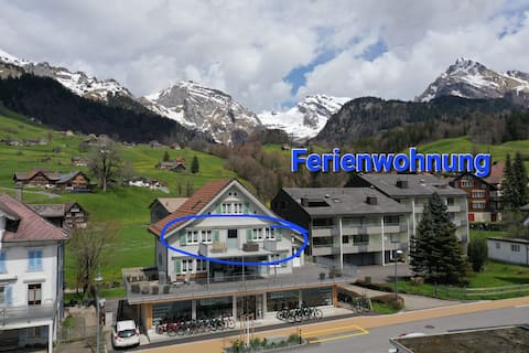 Top performing Airbnb: spacious apartment in the village center in Wildhaus Alt St. Johann
