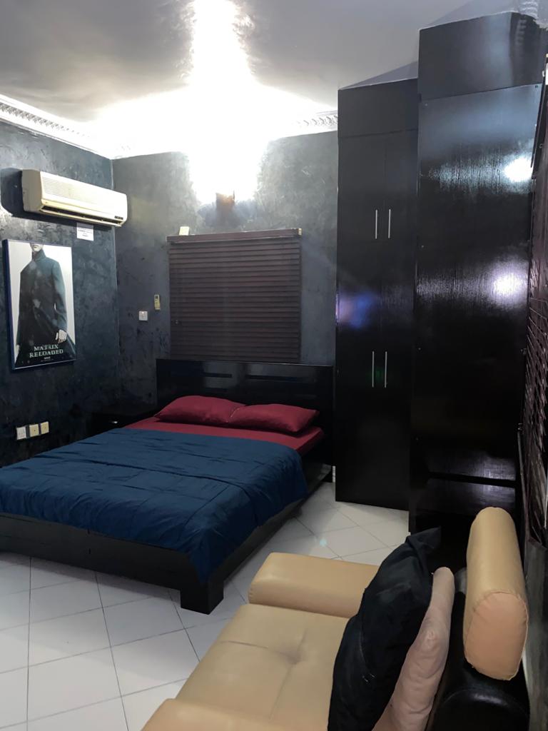 ห้องสีเทา