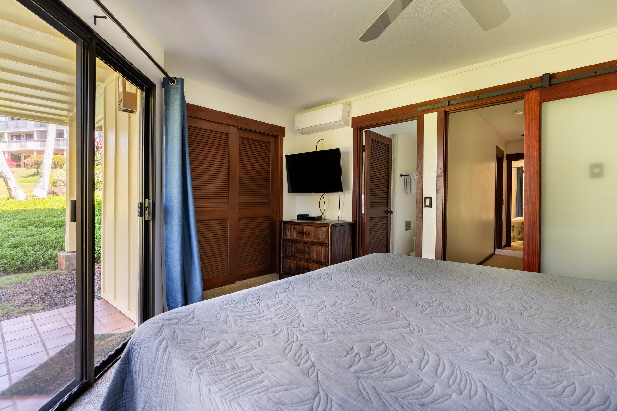 Townhouse in Koloa · ★4.75 · 2 bedrooms · 4 beds · 2 baths - Image 12
