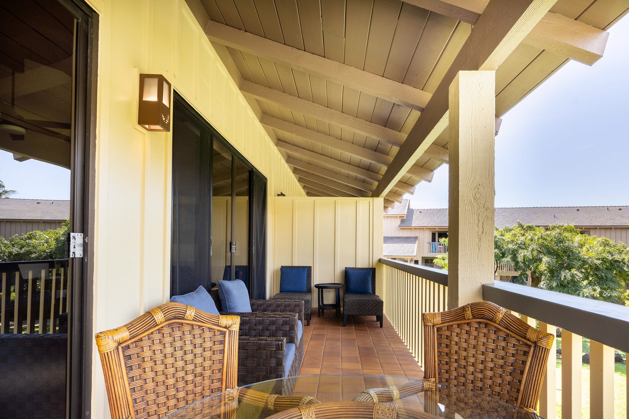 Townhouse in Koloa · ★4.75 · 2 bedrooms · 4 beds · 2 baths - Image 24