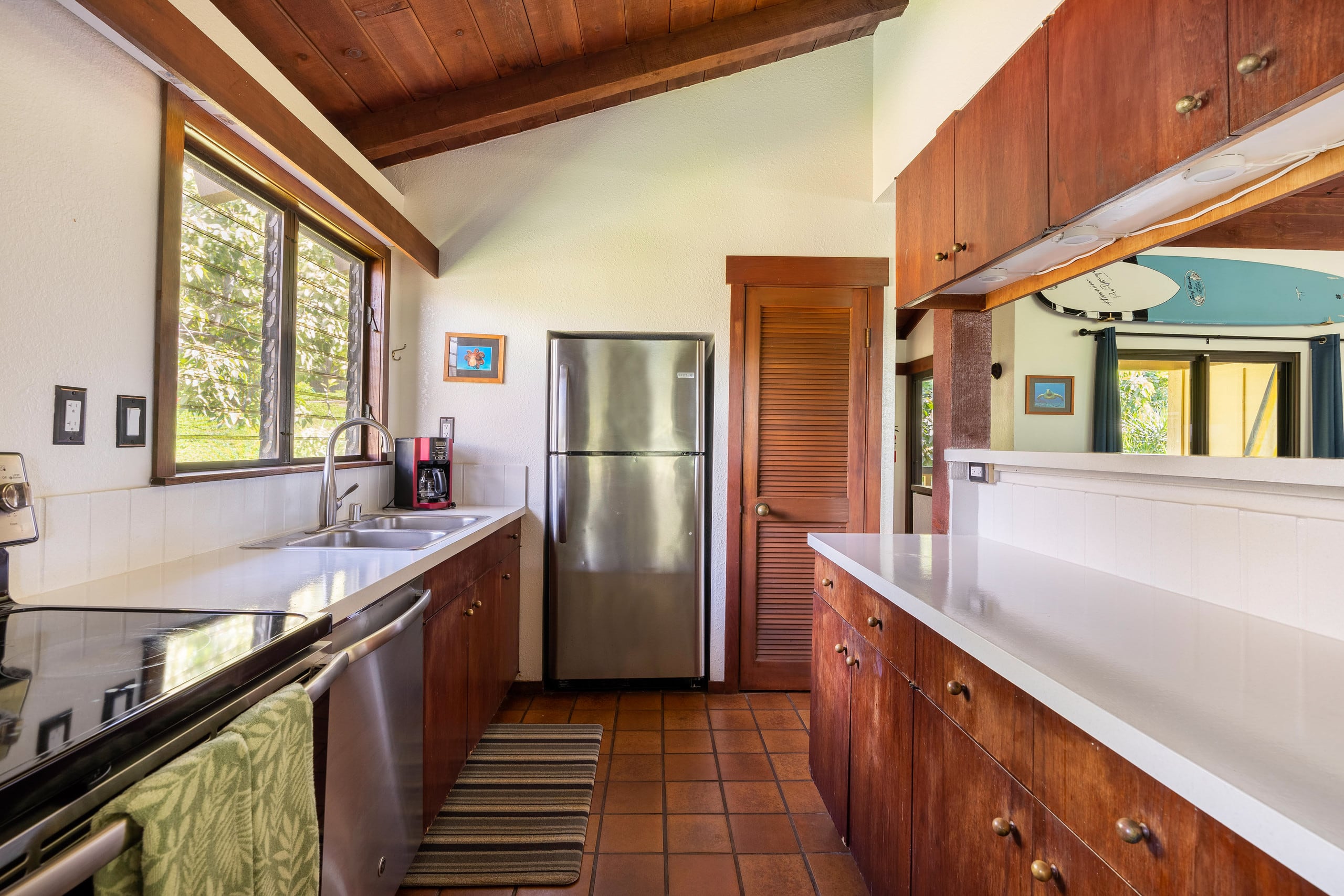 Townhouse in Koloa · ★4.75 · 2 bedrooms · 4 beds · 2 baths - Image 5