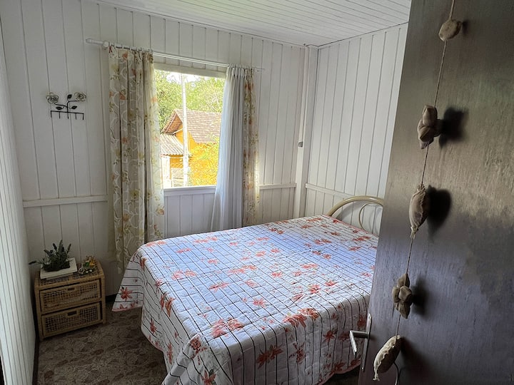 ห้อง NR: 02 - วิวด้านหน้าของบ้าน

มีเตียงคู่เพียงเตียงเดียว