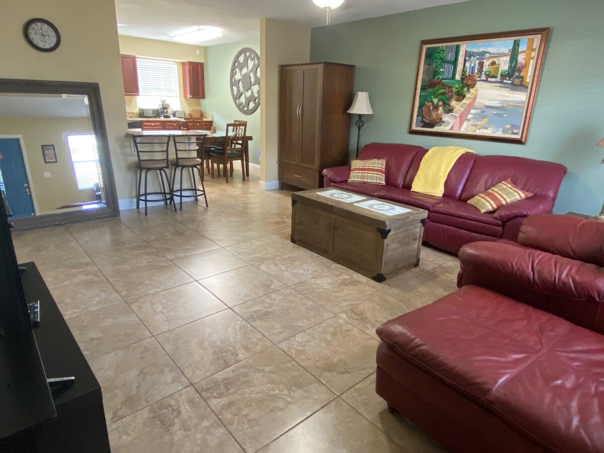 Mtazamo kamili wa sebule