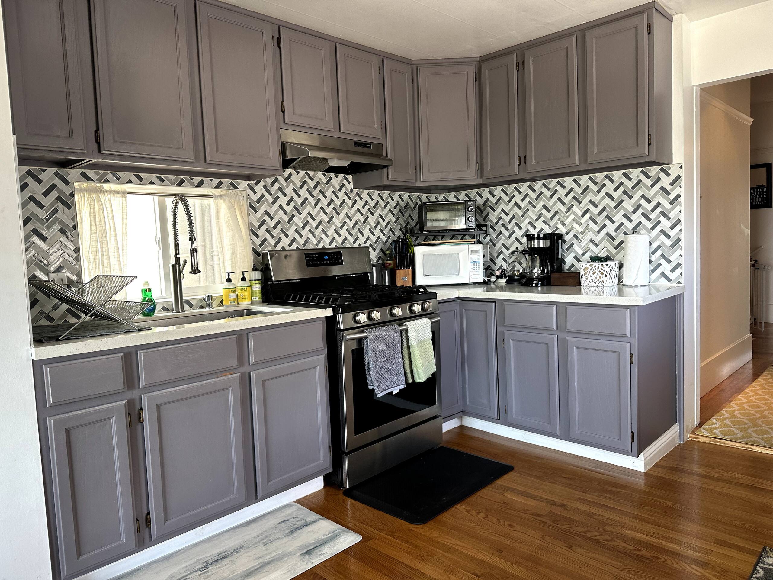 Home in San Francisco · ★4.9 · 3 bedrooms · 4 beds · 1 bath - Image 6