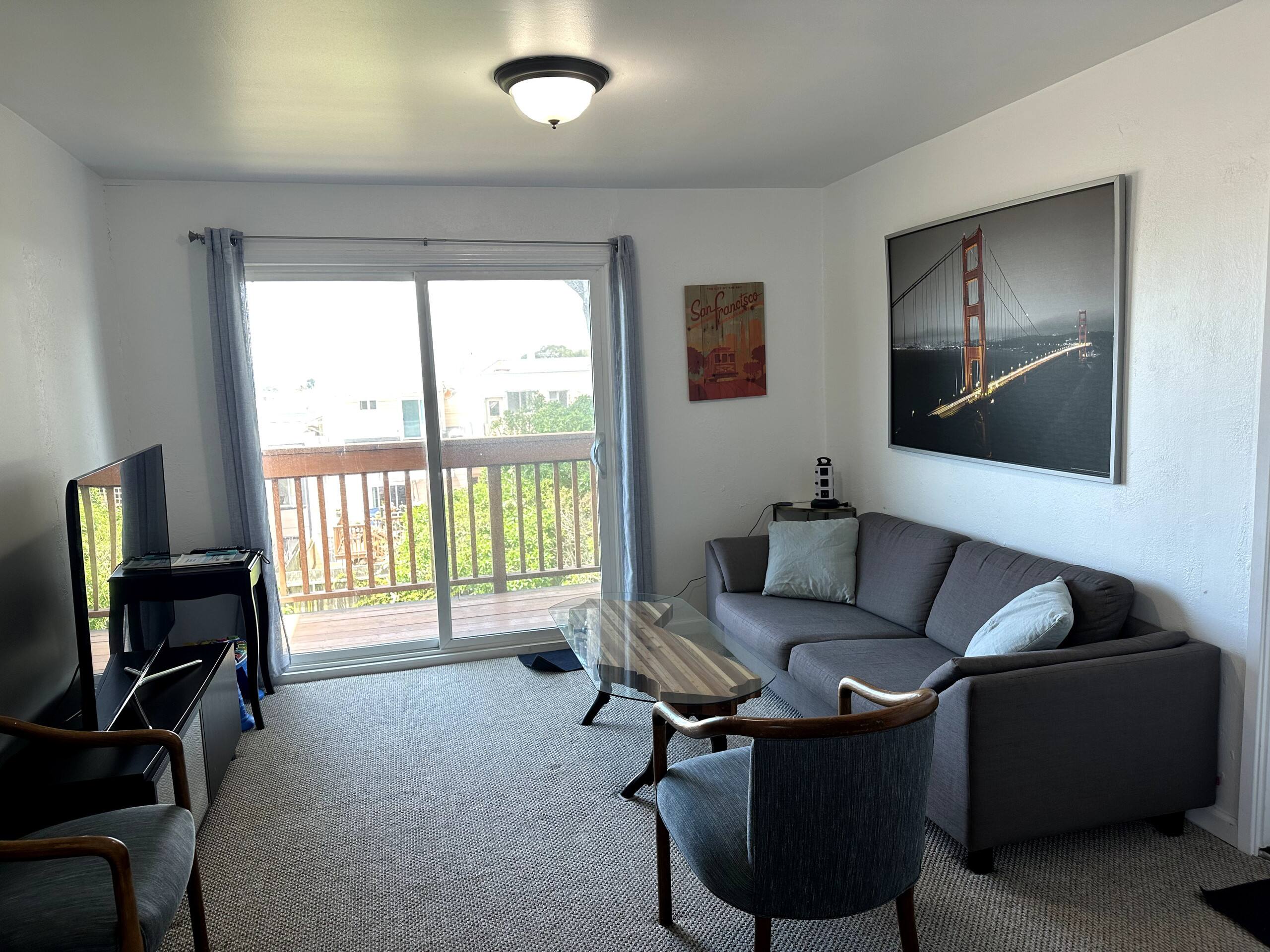 Home in San Francisco · ★4.9 · 3 bedrooms · 4 beds · 1 bath - Image 4