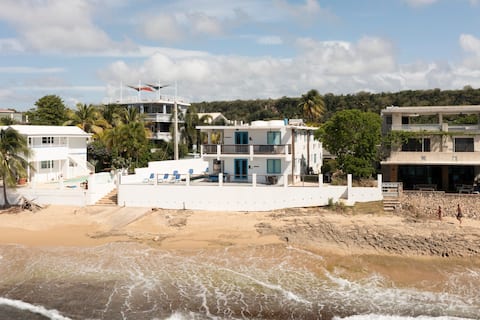 Villa Shacks Entire House