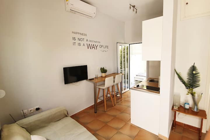 Минихаус под сдачу спб. Студия в приморском. Жк полис приморский. План этажа полис лаврики. Студия спб.