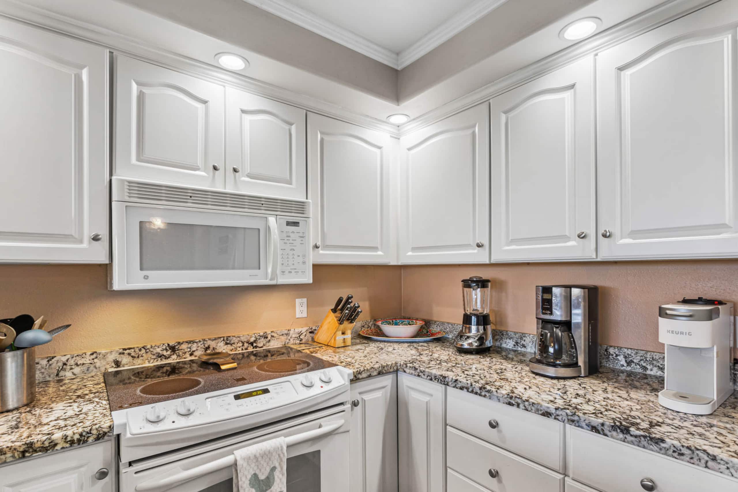 Condo in Kihei · ★4.91 · 3 bedrooms · 4 beds · 2 baths - Image 23
