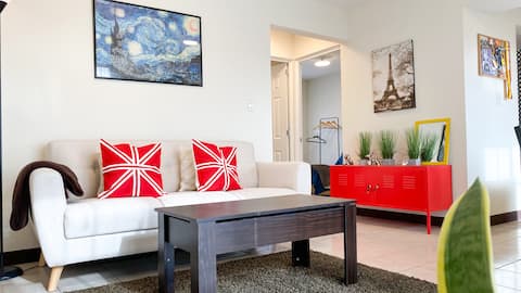 Paseo de la Arboleda apartment