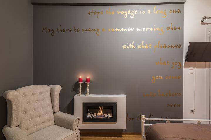 Walk to Iconic Athenian Locations from a Chic Home gallery image 5