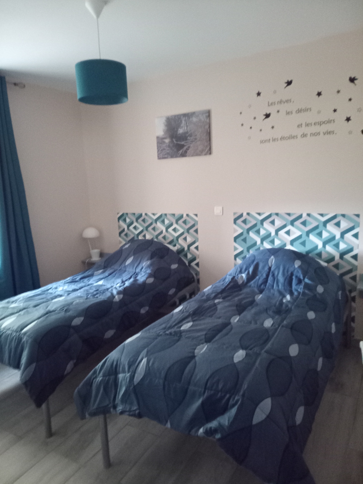 spálňa na prízemí 2 jednolôžka