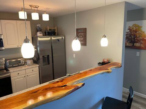 Pet Friendly Country Home at Dragonfly Ridge