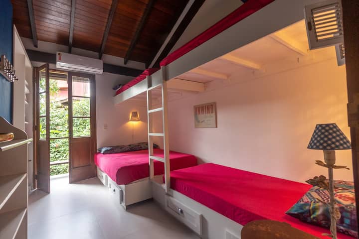 საძინებელი 1