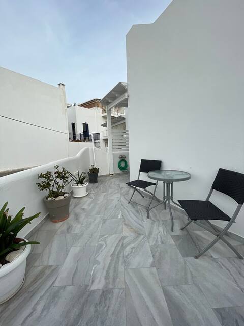 Lovely Home in the port