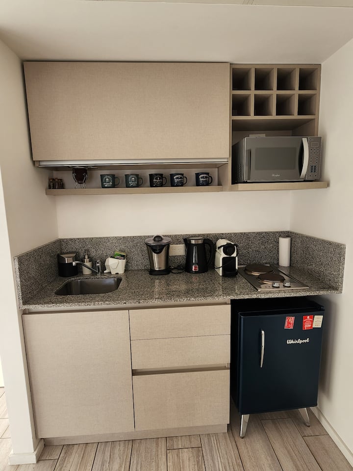 Studio apartment in Palermo with balcony and building amenities