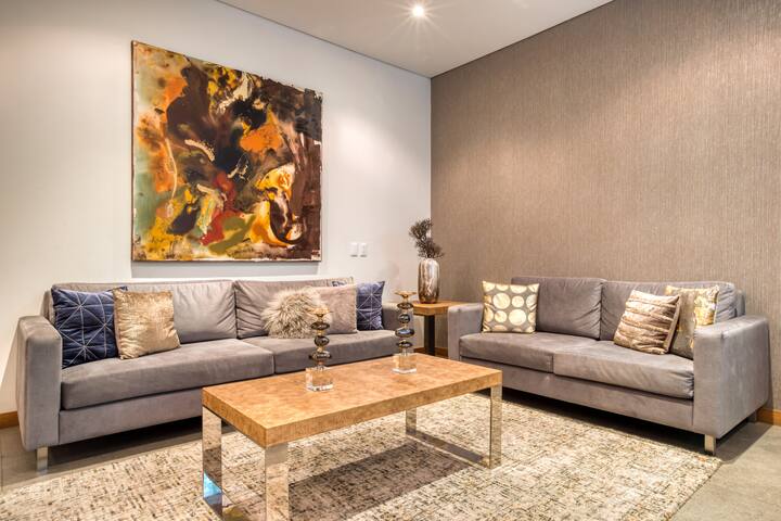 Luxury 2BR/2BA Apartment in Condesa with Terrace gallery image 2