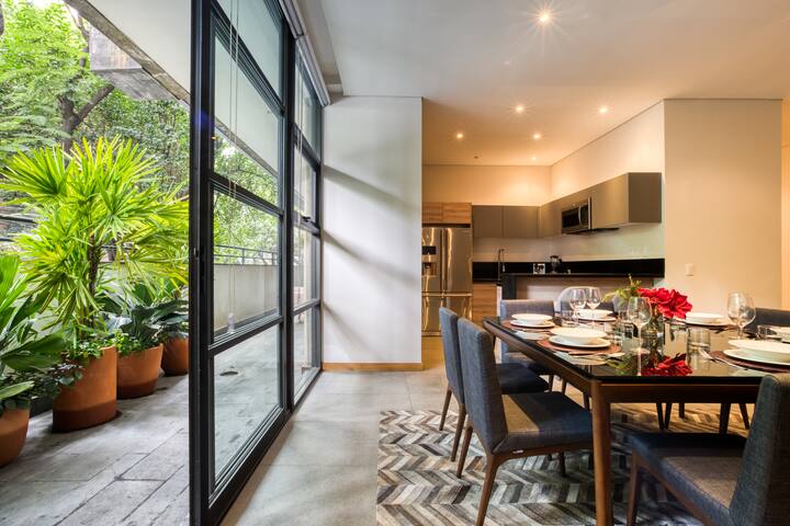 Luxury 2BR/2BA Apartment in Condesa with Terrace gallery image 3