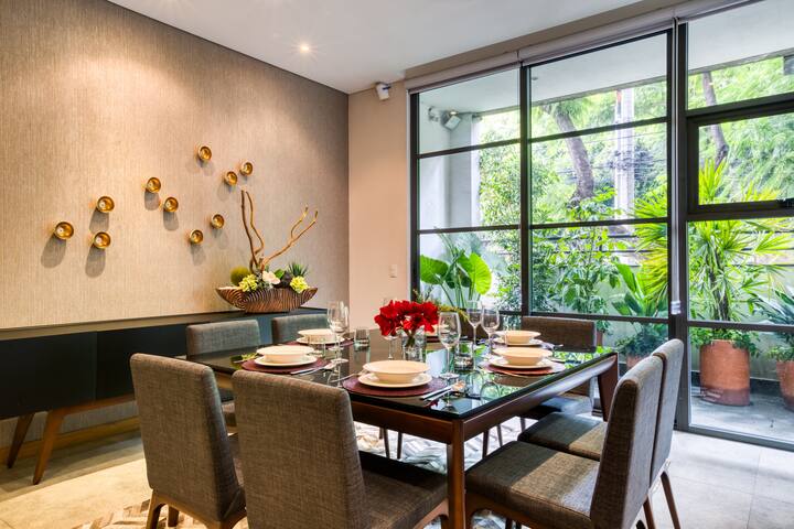 Luxury 2BR/2BA Apartment in Condesa with Terrace gallery image 5