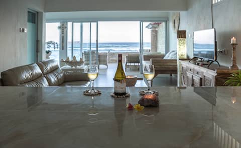 Infinity Pool | Oceanfront Luxury|Special