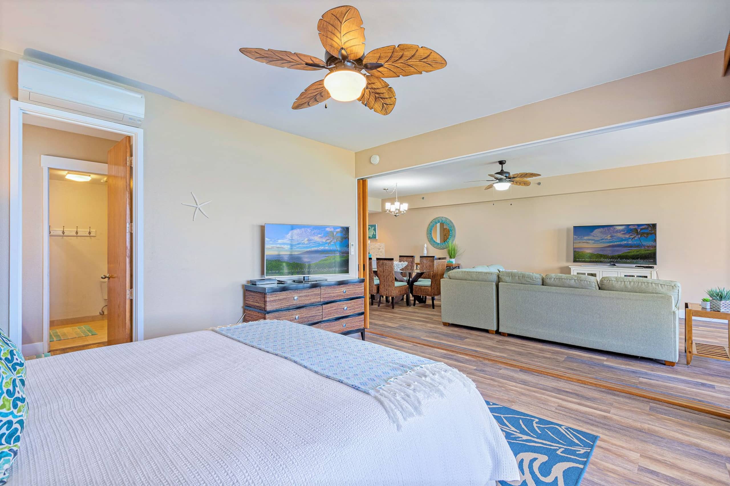 Condo in Lahaina · ★4.94 · 2 bedrooms · 4 beds · 2 baths - Image 24