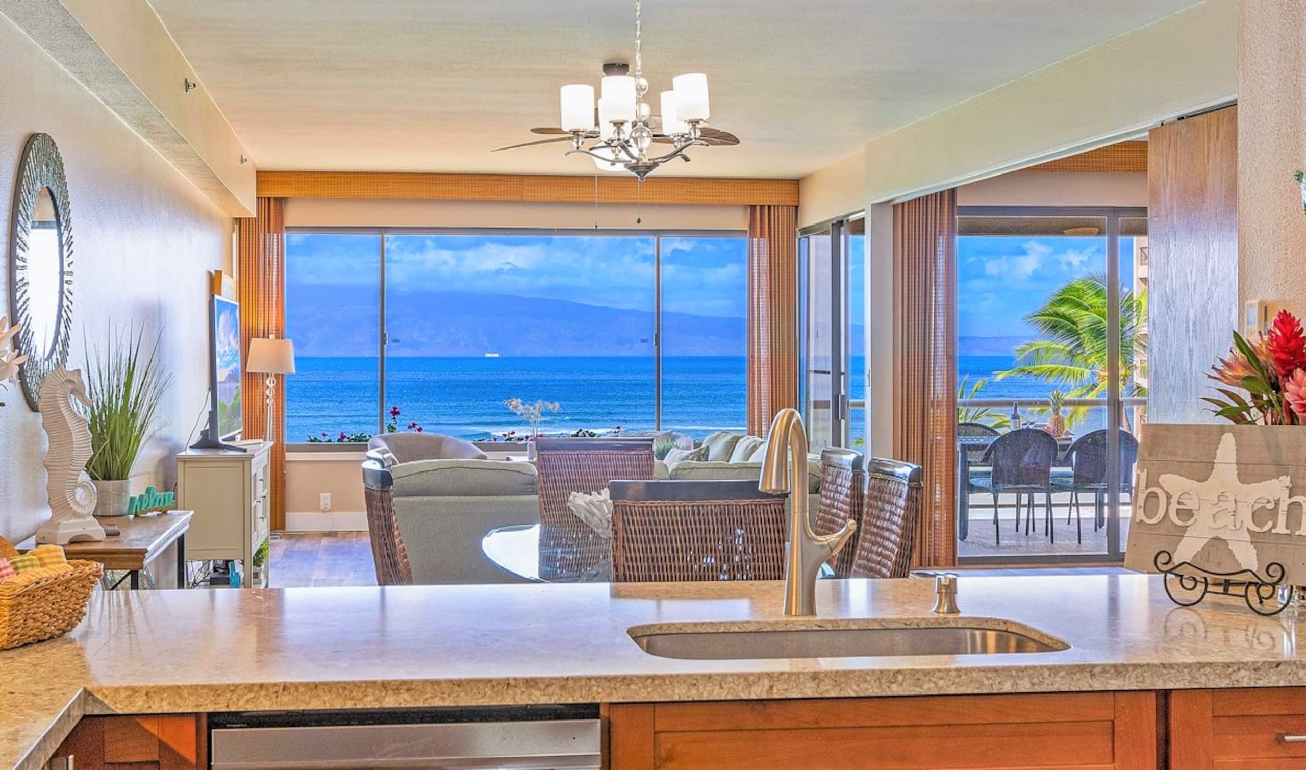Condo in Lahaina · ★4.94 · 2 bedrooms · 4 beds · 2 baths - Image 12
