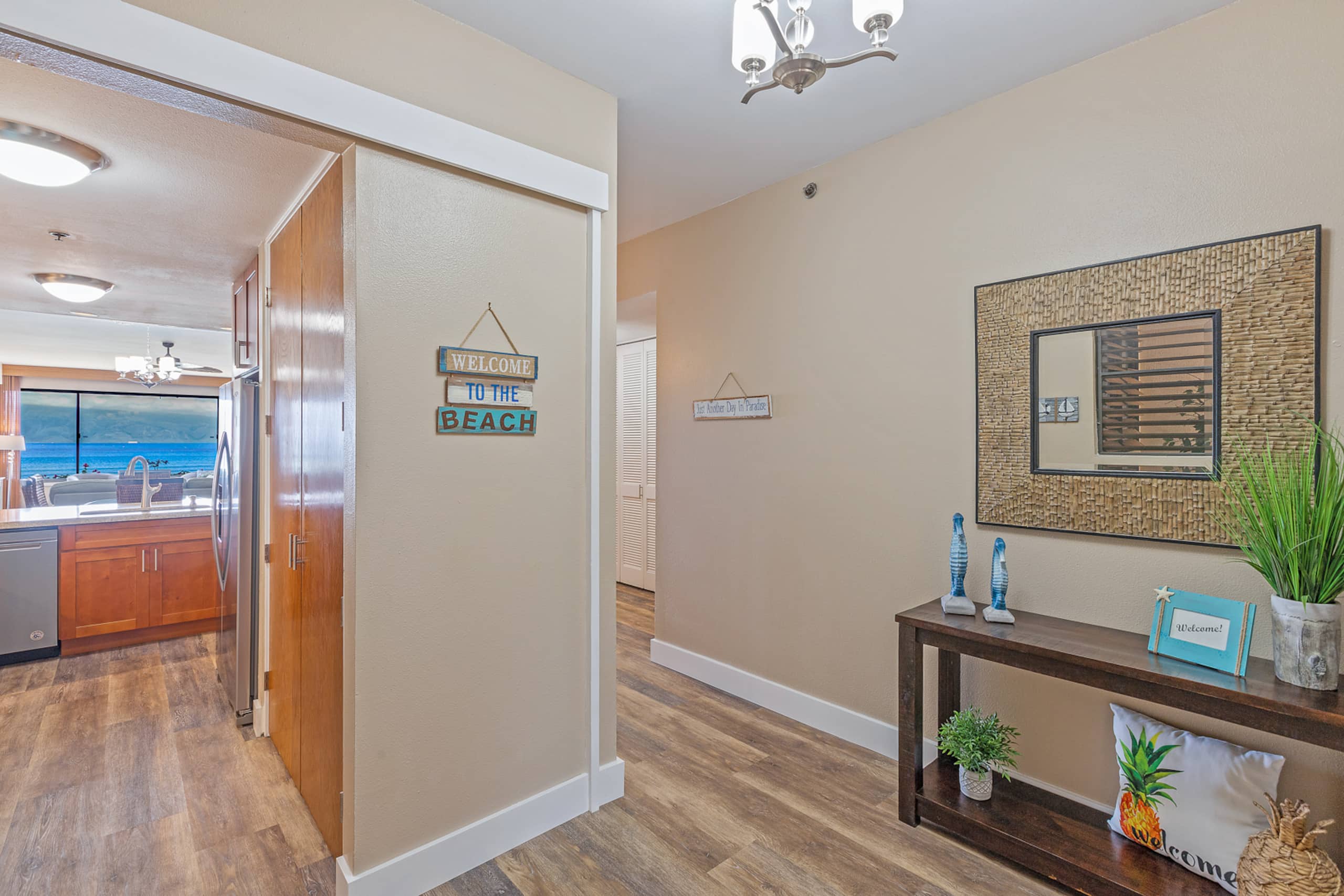 Condo in Lahaina · ★4.94 · 2 bedrooms · 4 beds · 2 baths - Image 29