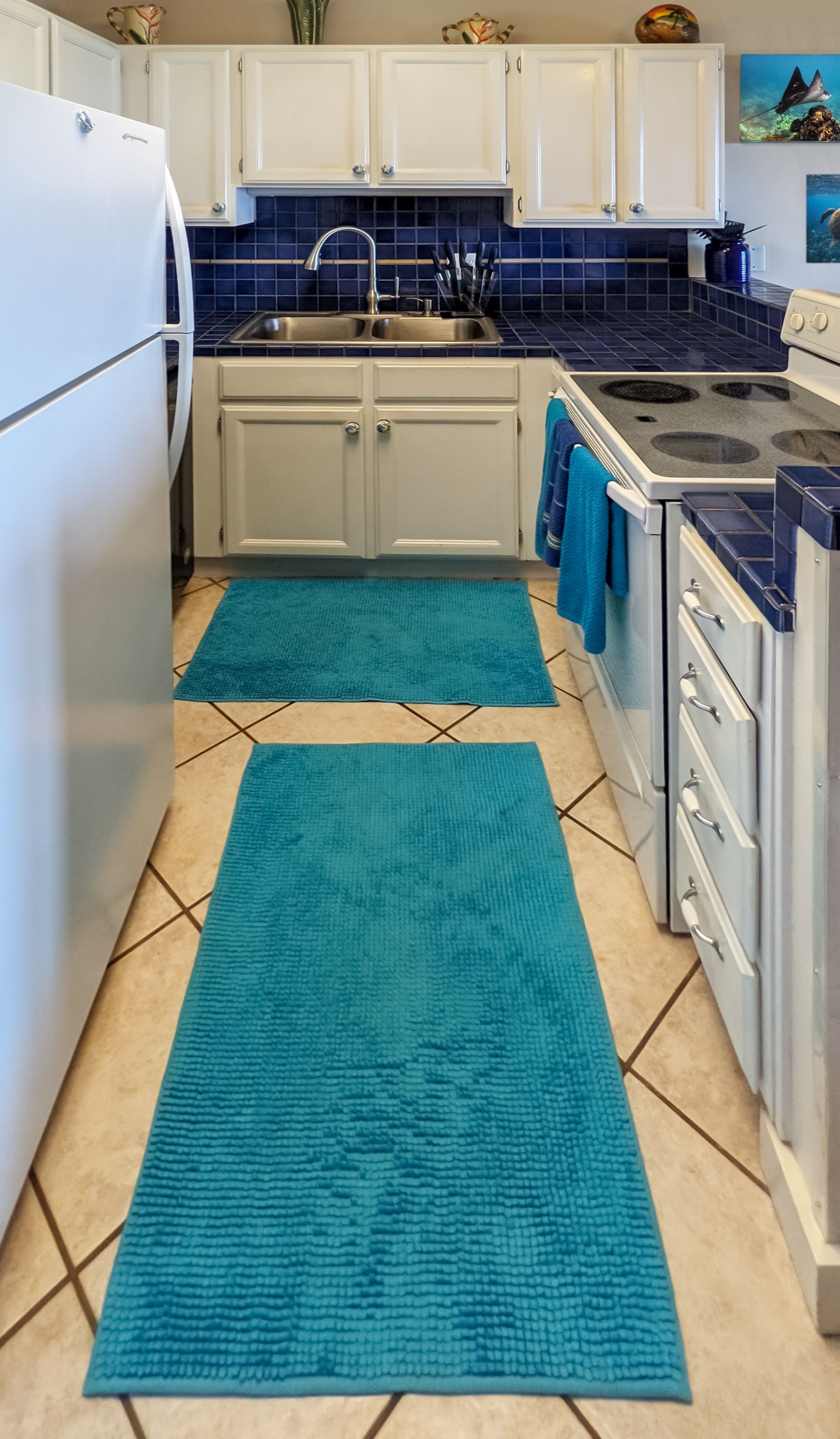 Condo in Kihei · ★4.95 · 1 bedroom · 2 beds · 1 bath - Image 5