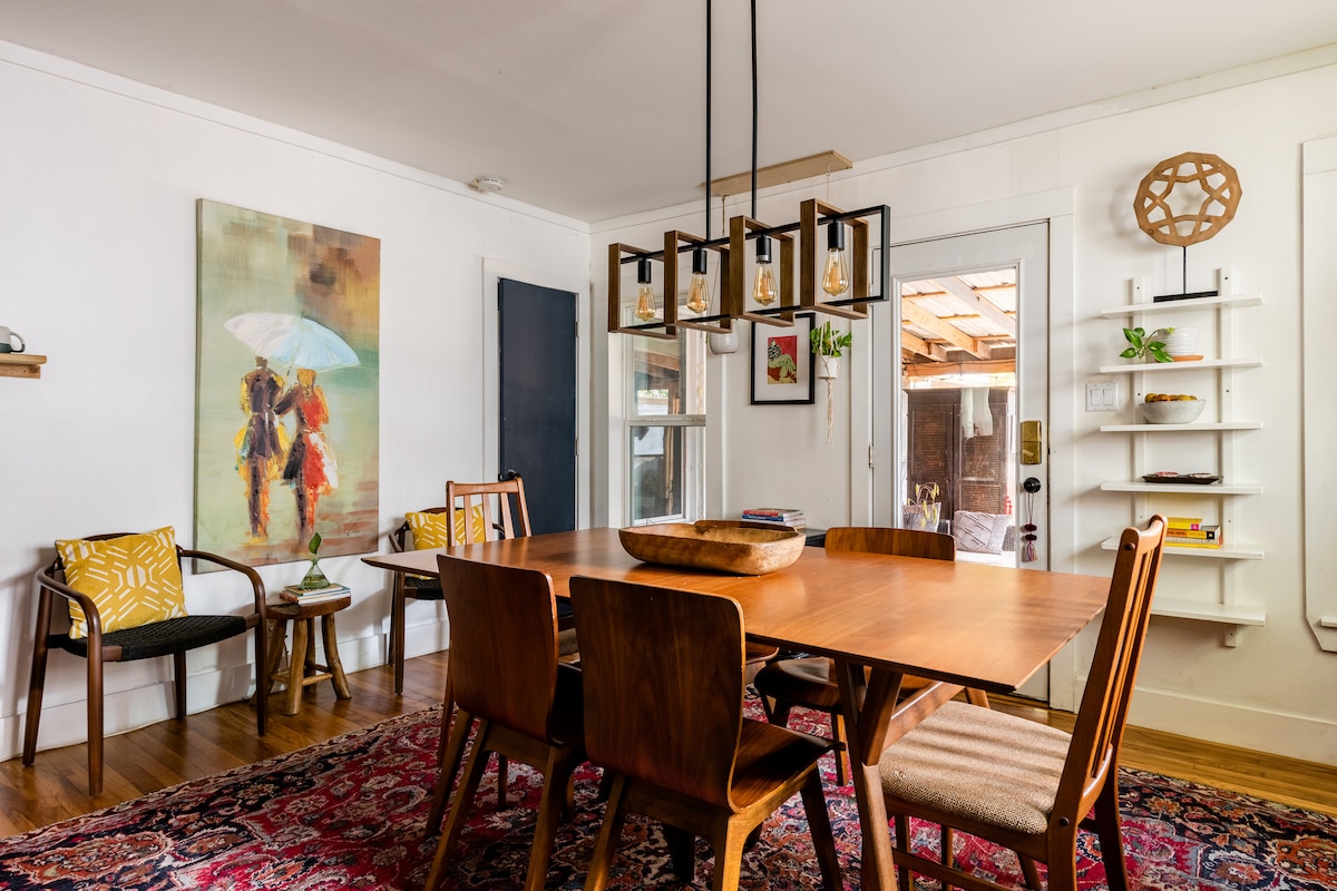 Colorful East Austin Bungalow | Patio | Walkable