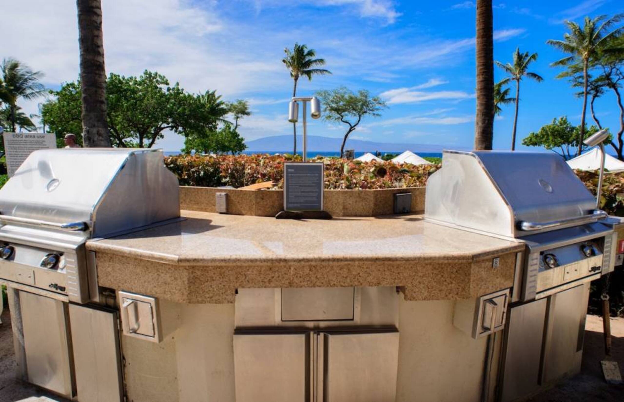 Condo in Lahaina · ★4.9 · 1 bedroom · 2 beds · 1 bath - Image 13