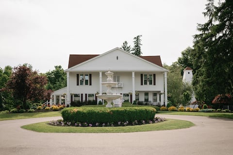 5 Bed Historic Mansion | Buffalo