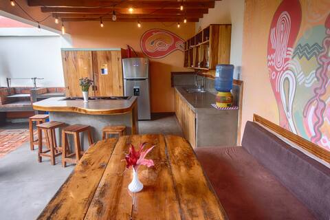 Mango House: 3bed/3bath