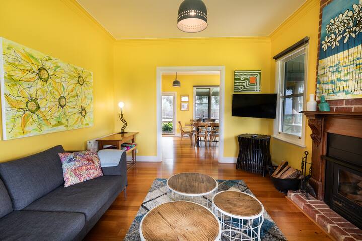 Mannerim Vineyard – Yellow House gallery image 4