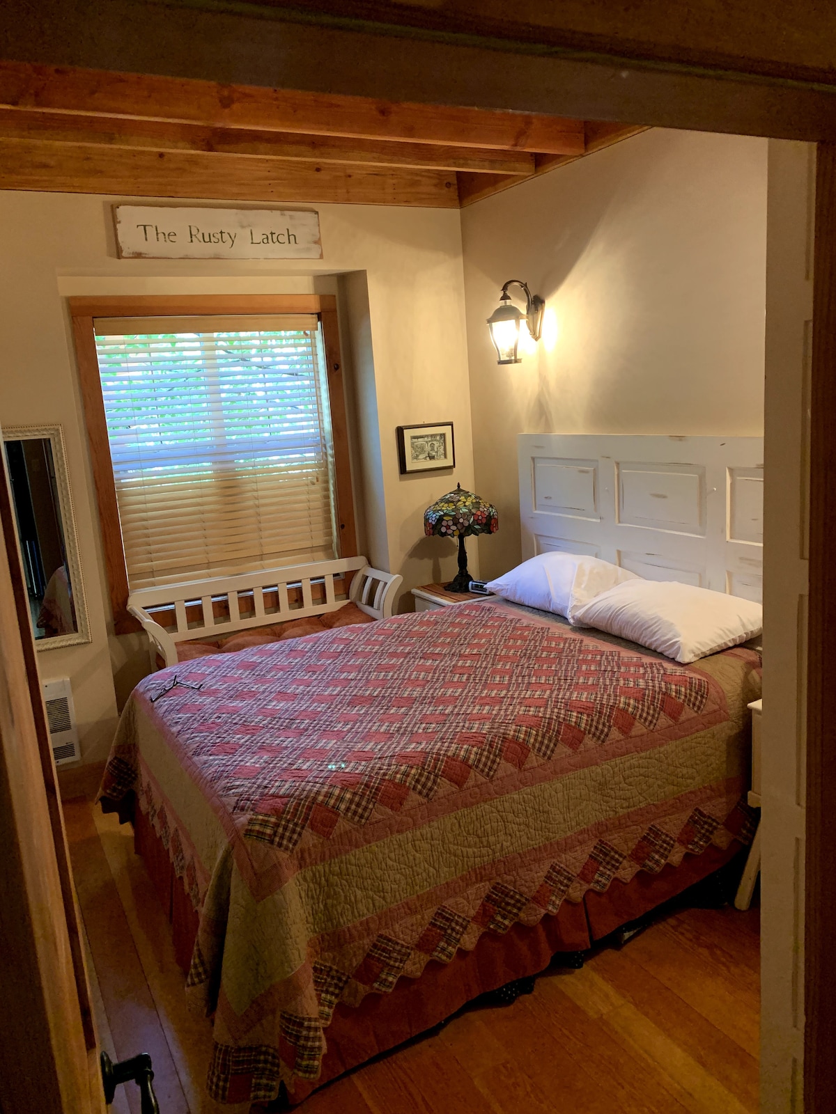 חדר שינה בקומה הראשית