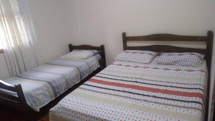 غرفة النوم 1